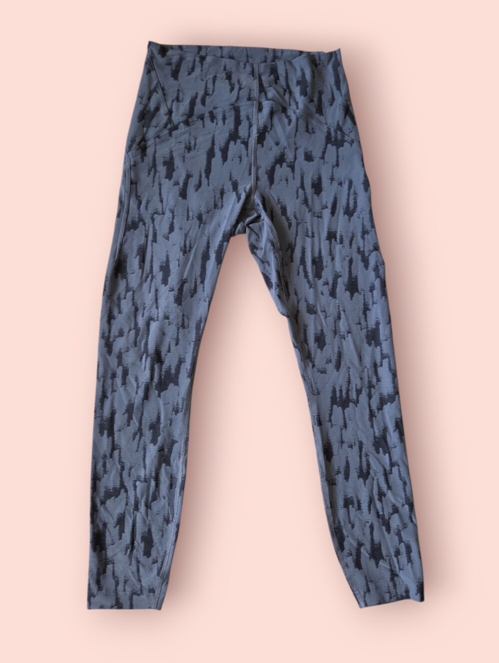 Lululemon InStill High-Rise Leggings ThreeD Camo Asphalt Athletic Gray Size 6 - Picture 3 of 6